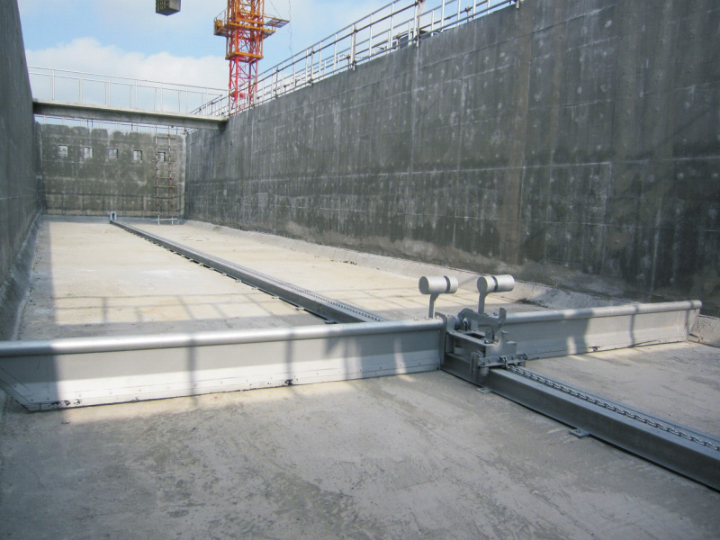 單軌式水（shuǐ）下刮泥機